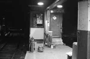 Tower-BROOK_(1st)-Flatbush_Ave-Bklyn-10-13-78_(Madden-Keller).jpg (67941 bytes)